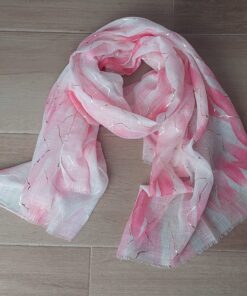 PASHMINA ESTAMPADA CON DETALLES DORADOS. 80 X 180 CM.