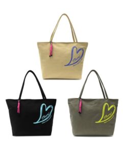 Bolso playero estampa corazon y llavero 50x34x13.5cm x1u