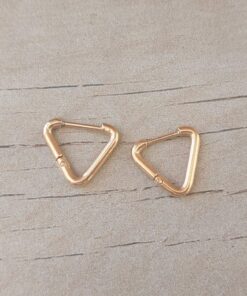 ARO DE ACERO DORADO ARGOLLA 1,5 MM CON BISAGRA EN FORMA DE TRIANGULO. MEDIDA 12 MM
