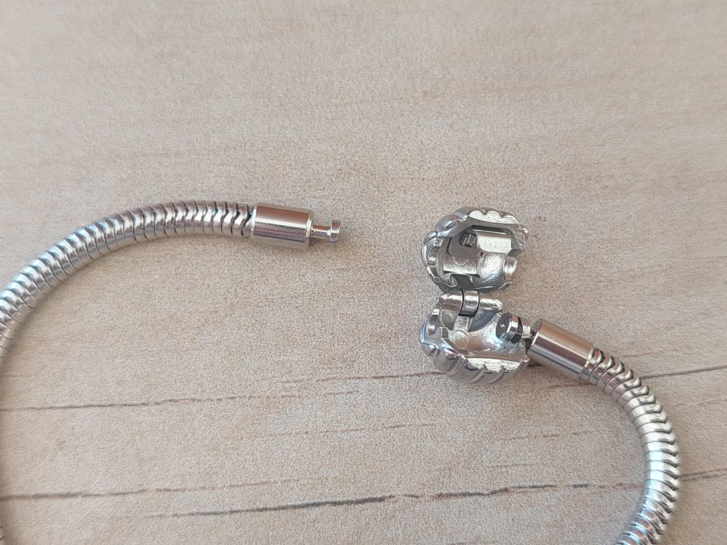 PULSERA DE ACERO COLA DE RATÓN 3 MM CON CIERRE ACERADO EN FORMA DE OSTRA. LARGO 18 CM - Imagen 2