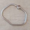 PULSERA DE ACERO COLA DE RATÓN 3 MM CON CIERRE ACERADO EN FORMA DE FLOR. LARGO 18 CM