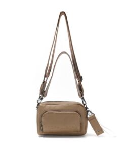 Bandolera Tanger doble correa con remaches y llavero 20x12x7cm. x 1u.