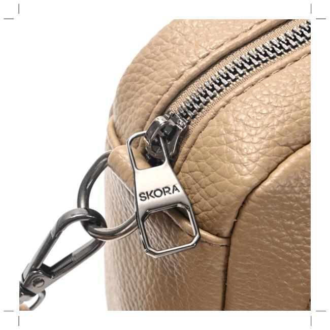 Bandolera Tanger doble correa con remaches y llavero 20x12x7cm. x 1u. - Imagen 11