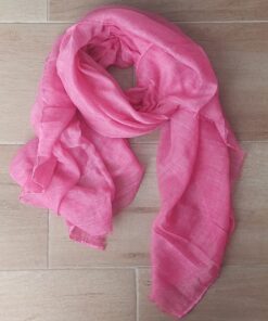 CHALINA EN ROLLITO JASPEADA. 70 X 165 CM.