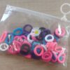 COLITAS MINI SURTIDO COLORES. TAMAÑO 2.0. BOLSA X 50 UNIDADES APROX.
