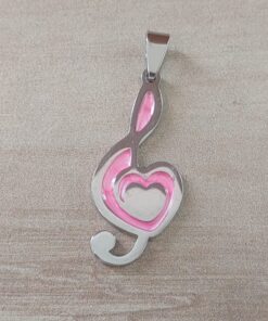 DIJE DE ACERO CLAVE DE SOL ESMALTADA EN ROSA PERLADO. TAMAÑO 18 X 30 MM