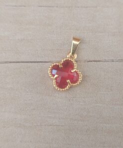 DIJE DE ACERO DORADO VAN CLEEF CON CUBIK ROJO. 12 MM