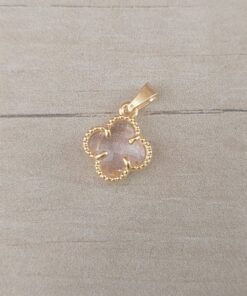DIJE DE ACERO DORADO VAN CLEEF CON CUBIK ROSA. 12 MM