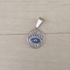 DIJE DE ACERO MEDALLA TRABAJADA CON OJO TURCO ESMALTADO AZUL. 15 MM