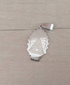 DIJE DE ACERO VIRGEN DE LUJAN. MEDIDAS 16 X 25MM