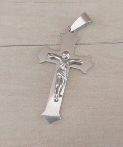 DIJE DE ACERO CRUZ CON CRISTO 25 X 45 MM