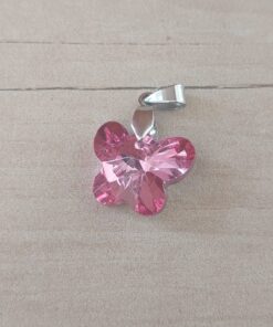 DIJE DE ACERO MARIPOSA DE ACRÍLICO ROSA. 18 X 15 MM