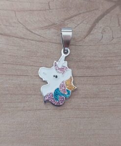 DIJE DE ACERO UNICORNIO ESMALTADO. TAMAÑO 17 X 22 MM