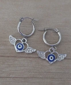 Aro argolla de acero con corazón con strass en sus alas y ojo turco central