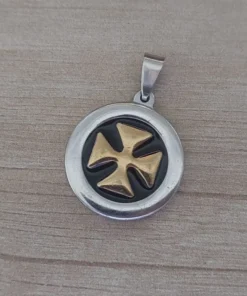 dije de acero cruz de malta