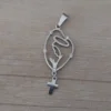 dije de acero religioso virgen con cruz