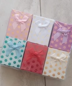 estuche con lunares para conjuntos