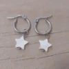 Aro de acero argolla con estrella colgante