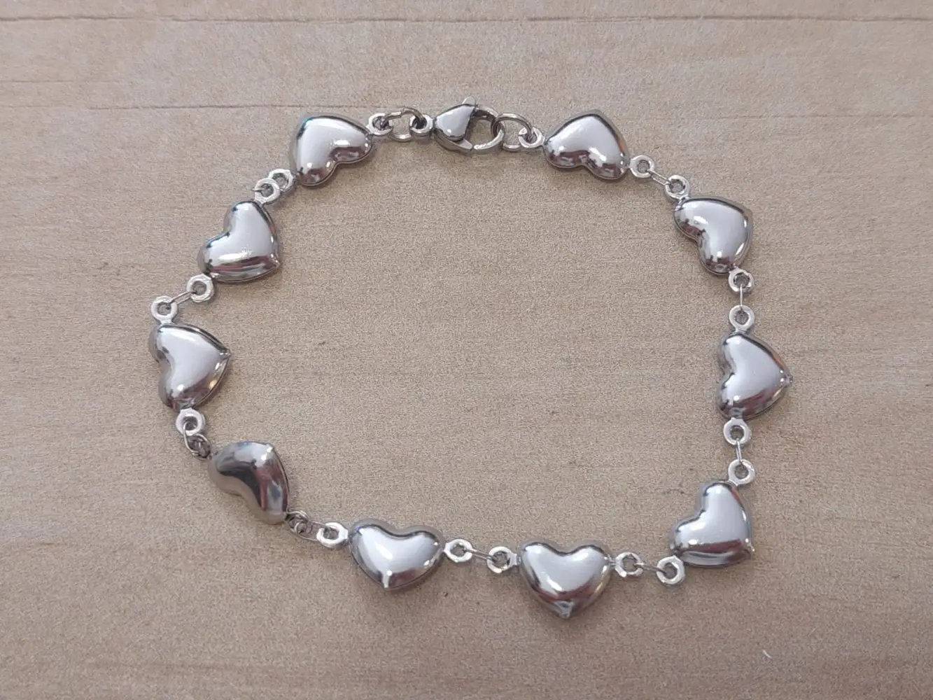 PULSERA DE ACERO ESLABÓN CONECTOR CORAZÓN. LARGO 19 CM