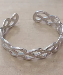 PULSERA DE ACERO ESCLAVA ABIERTA TRABAJADA
