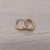 Aro de acero dorado argolla bisagra