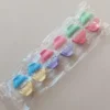 Broches surtidos en colores