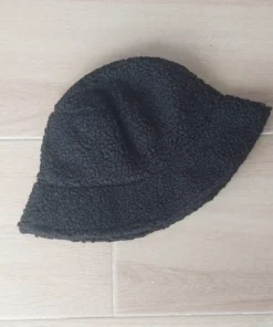 Gorro de corderito
