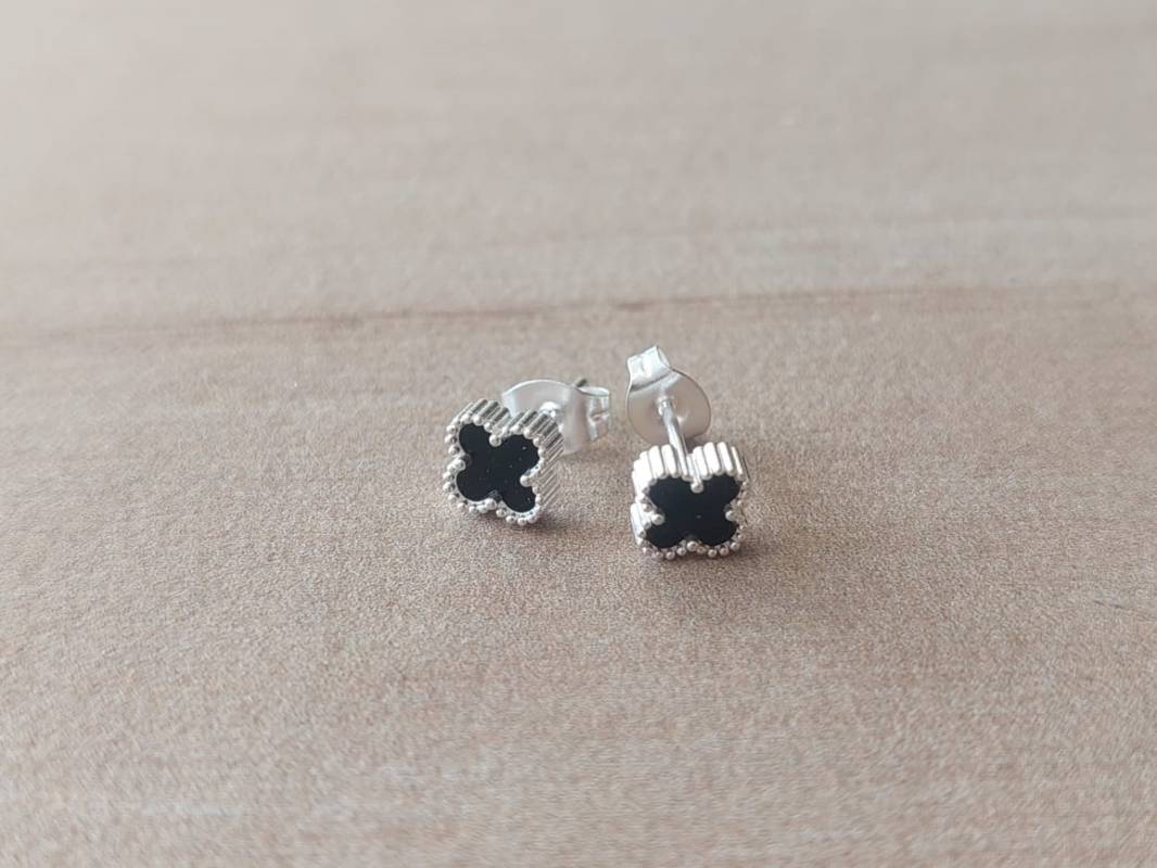 ARO DE ACERO BLANCO VAN CLEEF 7 MM COLOR NEGRO