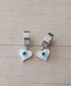 ARO DE ACERO ARGOLLA PLANA CON BISAGRA Y DIJE CORAZÓN CON OJITO. 4 X 10 MM