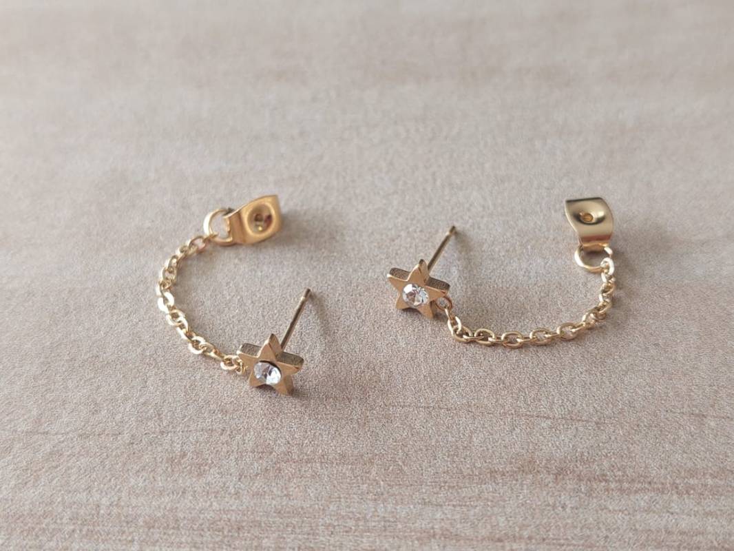 ARO DE ACERO DORADO ESTRELLA CON STRASS BLANCO CON CADENA UNIDA A FRU FRU