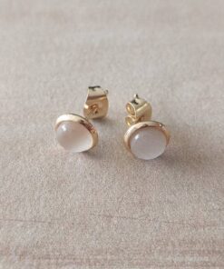 ARO DE ACERO DORADO PASTILLA OJO DE GATO BEIGE 6 MM.