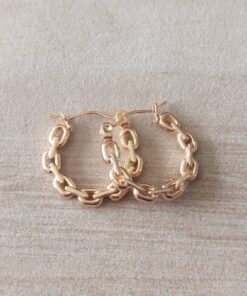 ARO DE ACERO DORADO ARGOLLA CHATA TRABAJADA ESLABÓN TIFFANY. DIÁMETRO 20 MM