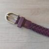 CINTO DAMA PU TRENZADO COLOR BORDO CON HEBILLA BRONCE