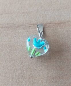 DIJE DE ACERO CORAZON VITROFUSION CON TULIPAN RESINADO TURQUESA. MEDIDA 10 X 15  MM