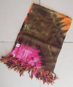 PAREO HINDU BATIK CON FLECOS 100 X 180 CM.