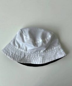 GORRO PILUSO GABARDINA LISA REVERSIBLE BLANCO/NEGRO
