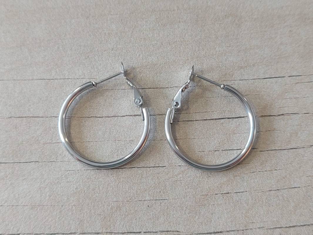ARO DE ACERO ARGOLLA 2 MM CON CIERRE TIPO CLIP, DIÁMETRO 23 MM