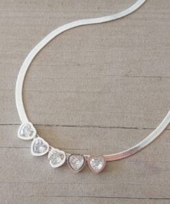 CADENA DE ACERO BLANCO COLA DE RATÓN CHATA 2.5 MM CON DIJES DE CORAZON CON CUBIK SOLDADOS. LARGO 40 CM + 6 CM EXT
