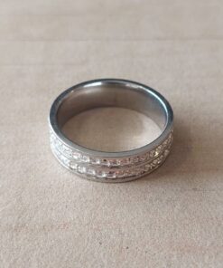 PACK 12 UNIDADES DE ANILLOS DE ACERO ALIANZA SIN FIN DE STRASS CUADRADO DOBLE HILERA. (SURTIDOS EN MEDIDAS DEL 5 AL 13)