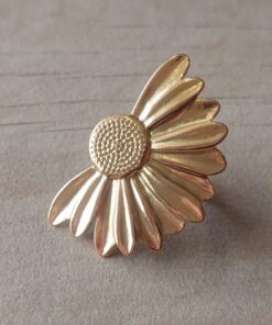 ANILLO DE ACERO DORADO MARGARITA UNICA MEDIDA (ABIERTO)