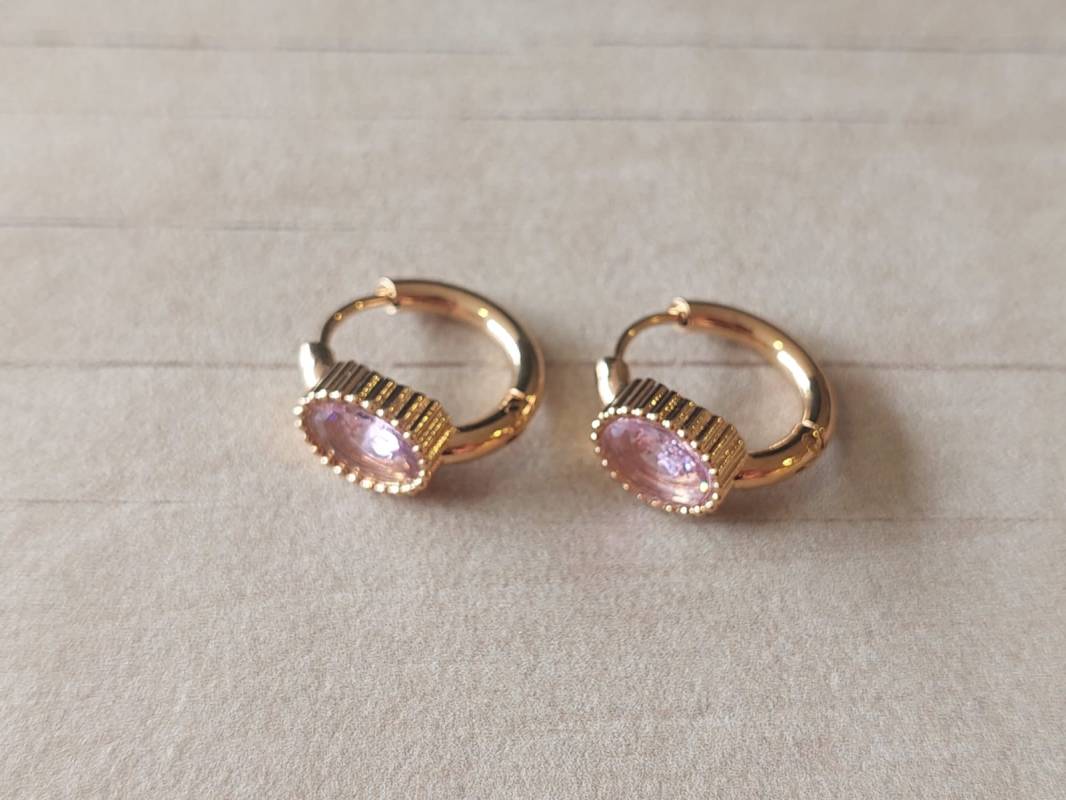 ARO DE ACERO DORADO ARGOLLA CON BISAGRA 15 MM CON STRASS ROSA OVAL