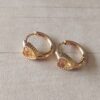 ARO DE ACERO DORADO ARGOLLA CON BISAGRA 15 MM CON STRASS CORAZÓN AMARILLO