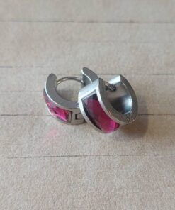 ARO DE ACERO ARGOLLA PLANA CON BISAGRA Y ACRÍLICO FUCSIA. MEDIDAS 7 X 13 MM