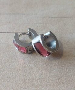 ARO DE ACERO ARGOLLA PLANA CON BISAGRA Y ACRÍLICO MORADO. MEDIDAS 7 X 13 MM