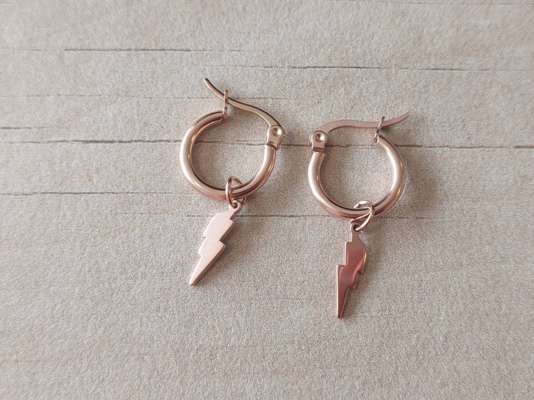 ARO ARGOLLA 15 MM DE ACERO ROSÉ CON DIJE RAYO LISO