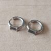 ARO DE ACERO ARGOLLA CON BISAGRA 15 MM Y FRENTE CON STRASS NEGRO RECTANGULAR