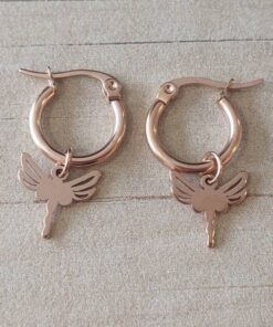 ARO ARGOLLA 15 MM DE ACERO ROSÉ CON DIJE LIBELULA