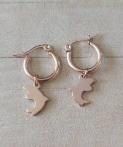 ARO ARGOLLA 15 MM DE ACERO ROSÉ CON DIJE DELFIN