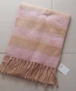 BUFANDON RAYADO ROSA Y BEIGE CON FLECOS. TAMAÑO 45 X 200 CM