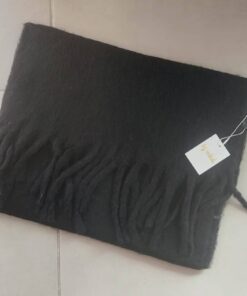 BUFANDON LISO NEGRO CON FLECOS 55 X 200 CM